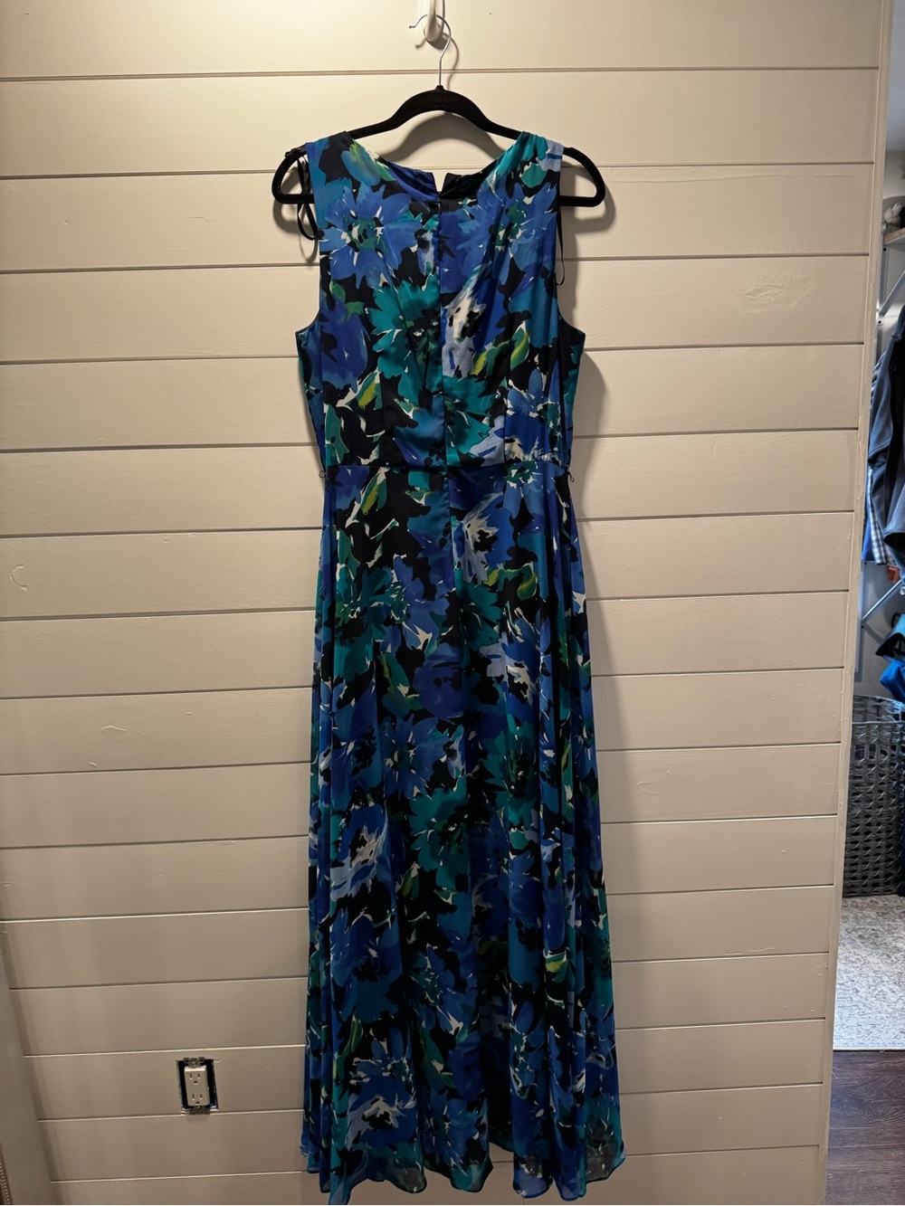 Eliza J Blue Floral Sleeveless Maxi Dress